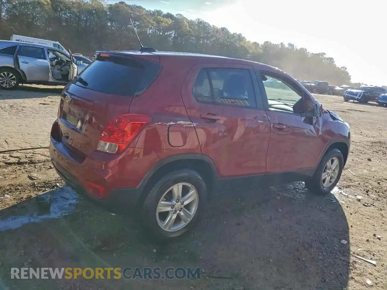 3 Photograph of a damaged car KL7CJNSB6MB353937 CHEVROLET TRAX 2021