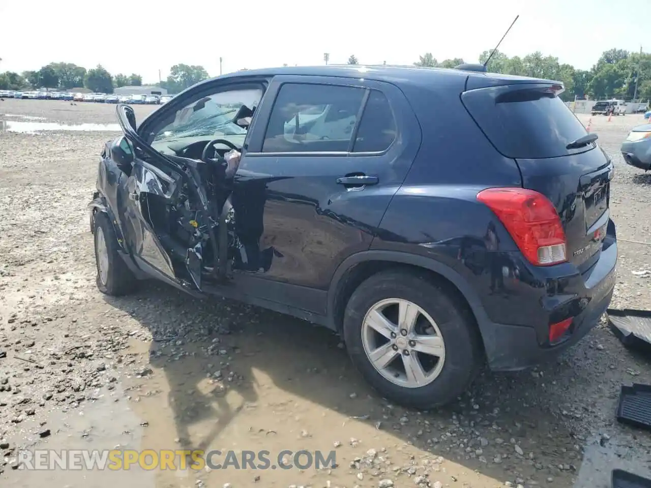 2 Photograph of a damaged car KL7CJNSB7MB319277 CHEVROLET TRAX 2021