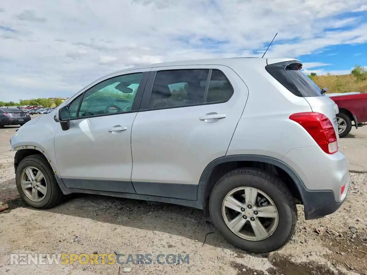 2 Photograph of a damaged car KL7CJNSB9MB306319 CHEVROLET TRAX 2021