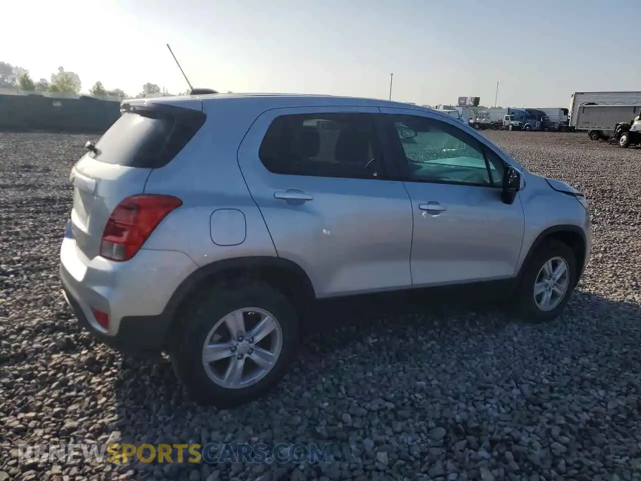 3 fotografías del automóvil dañado KL7CJNSBXMB302005 CHEVROLET TRAX 2021