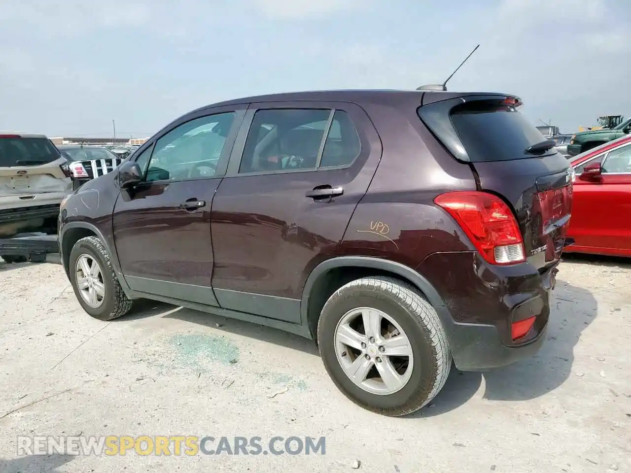 2 Photograph of a damaged car KL7CJNSBXMB348661 CHEVROLET TRAX 2021