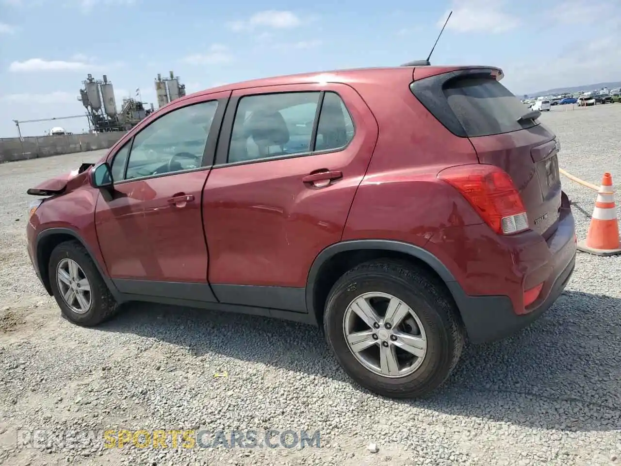 2 Photograph of a damaged car KL7CJNSM3MB367988 CHEVROLET TRAX 2021