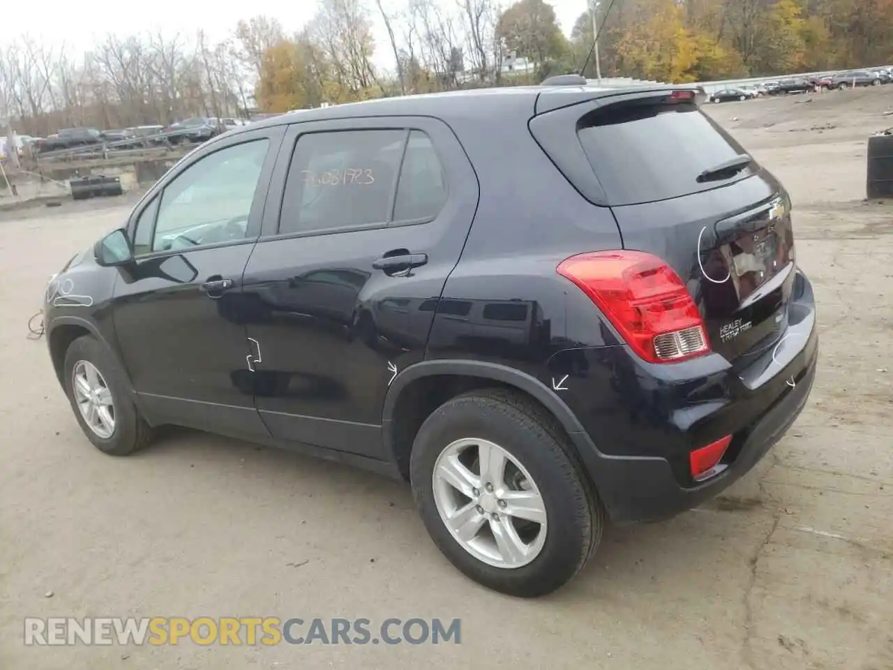 2 Photograph of a damaged car KL7CJNSM5MB361786 CHEVROLET TRAX 2021