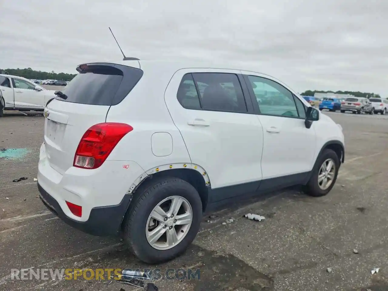 3 Photograph of a damaged car KL7CJNSM8MB369672 CHEVROLET TRAX 2021