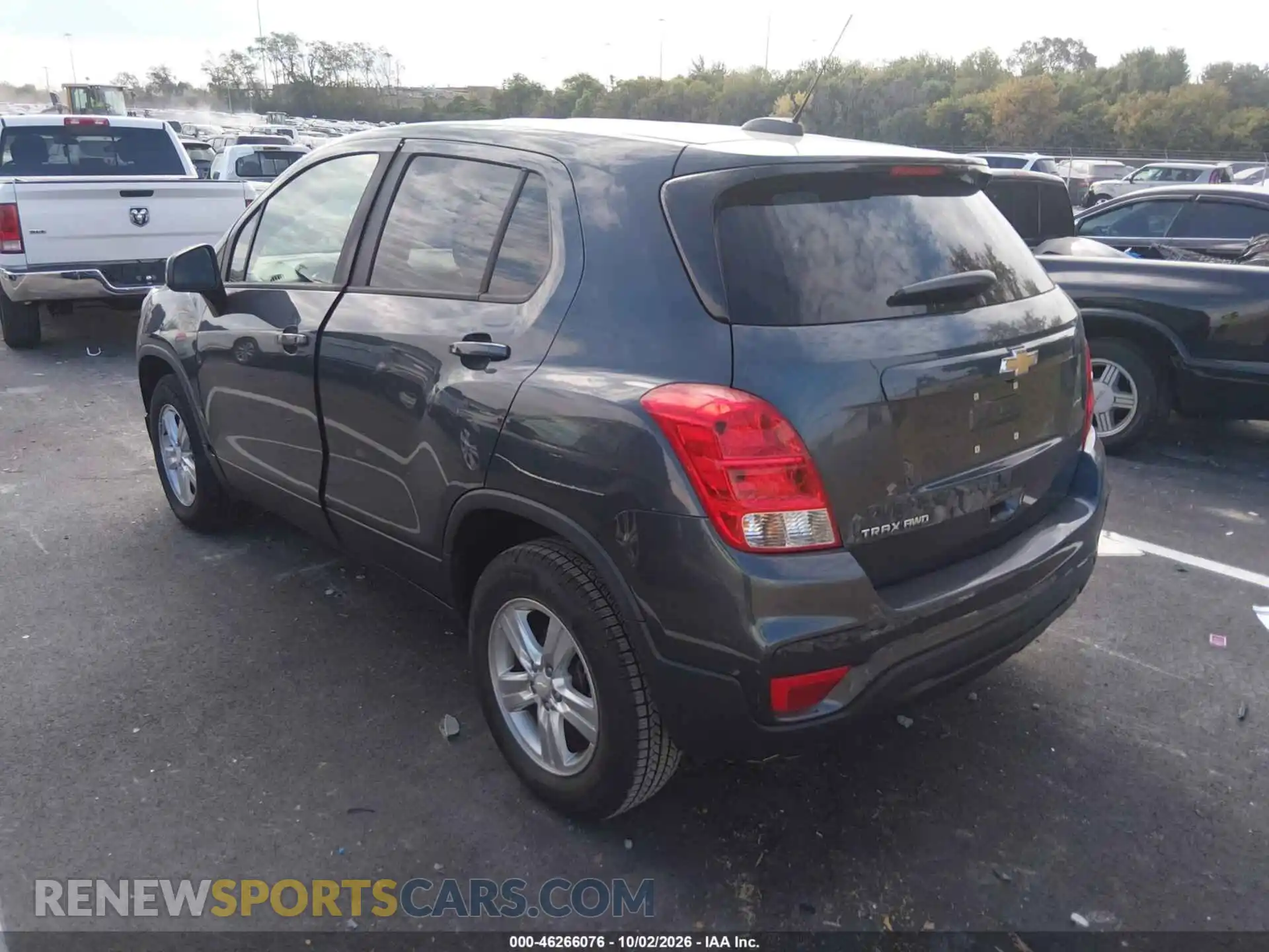 3 Фотография поврежденного автомобиля KL7CJNSM9MB368367 CHEVROLET TRAX 2021