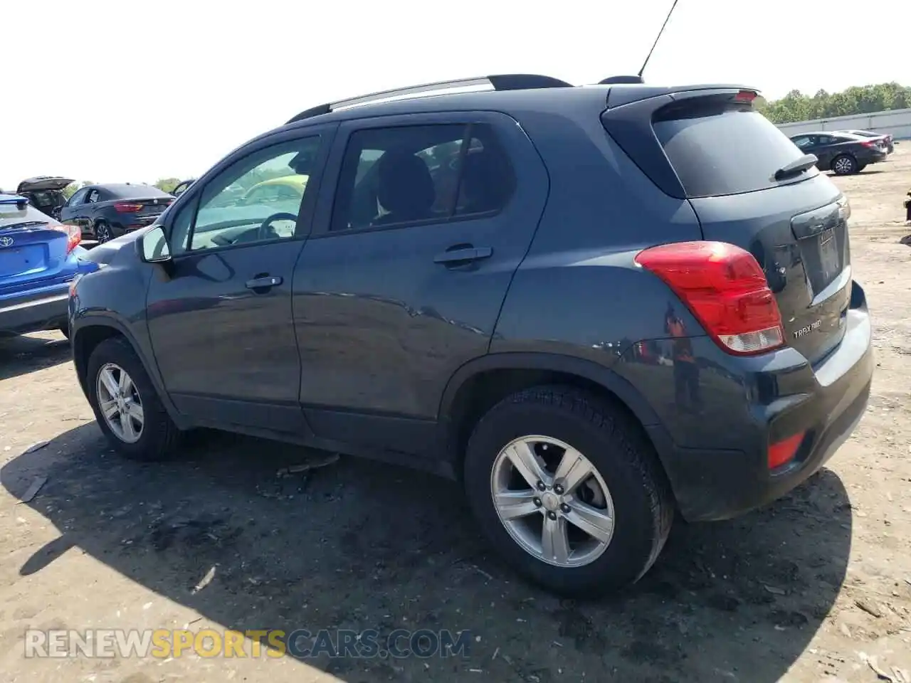 2 Photograph of a damaged car KL7CJPSB1MB313423 CHEVROLET TRAX 2021