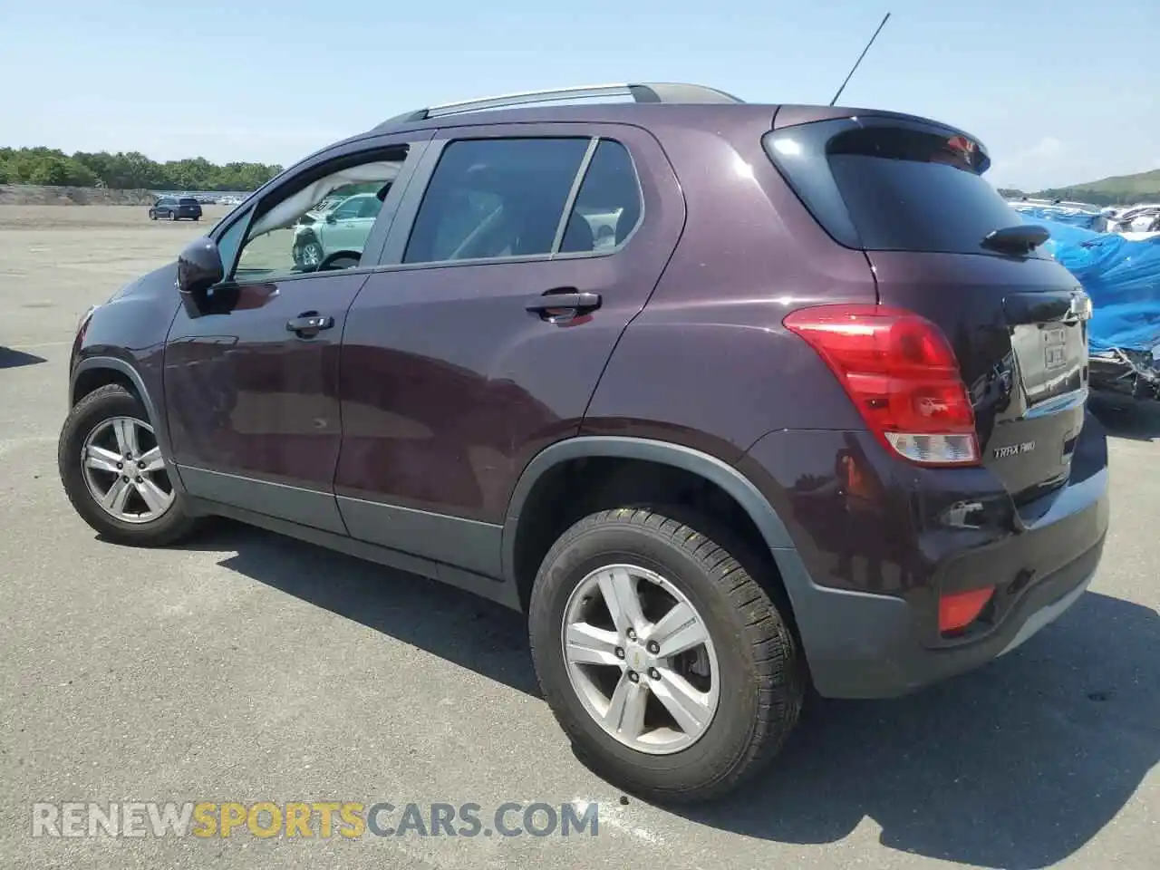 2 Photograph of a damaged car KL7CJPSB1MB333073 CHEVROLET TRAX 2021
