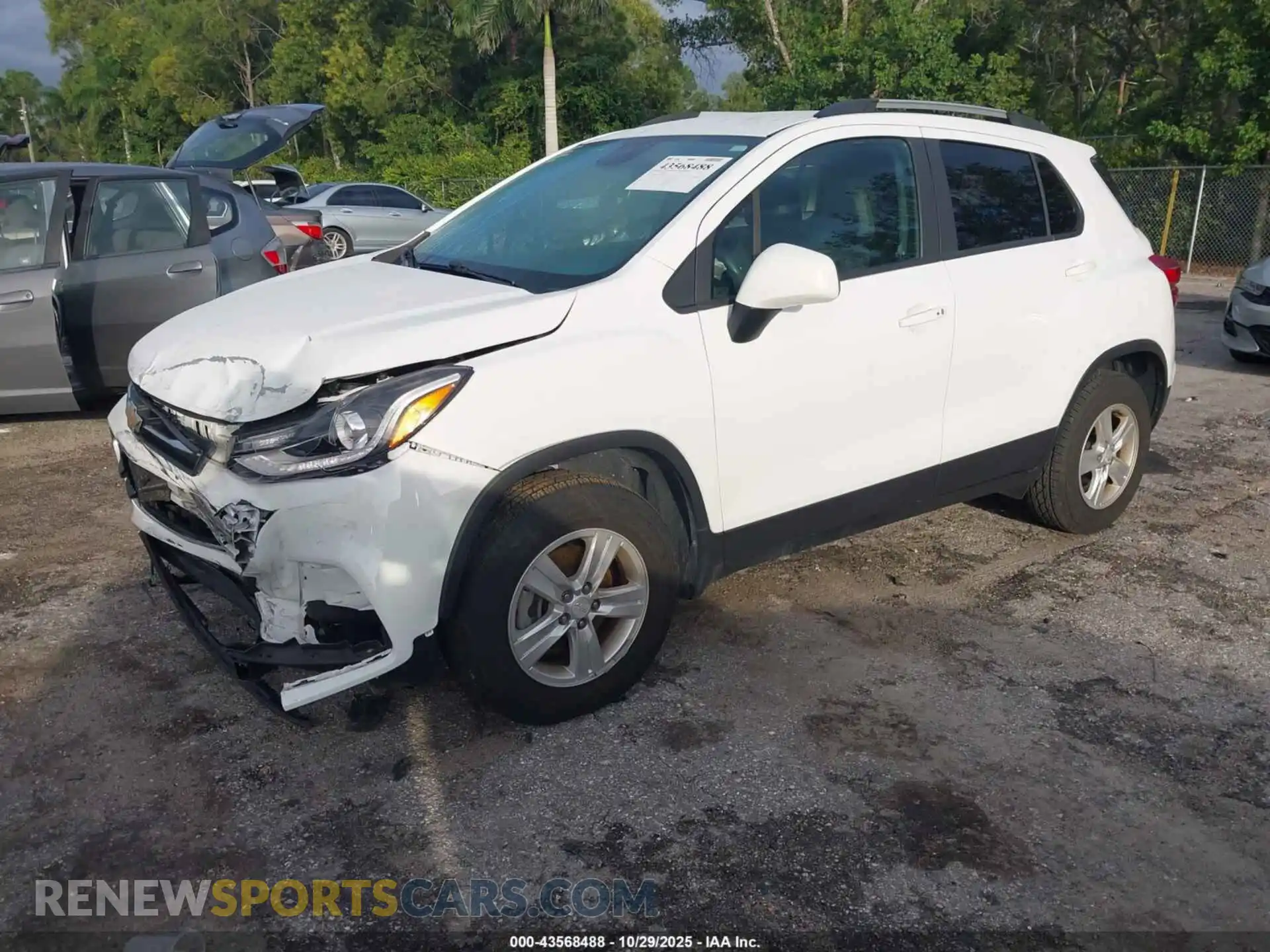 2 Photograph of a damaged car KL7CJPSB1MB359382 CHEVROLET TRAX 2021