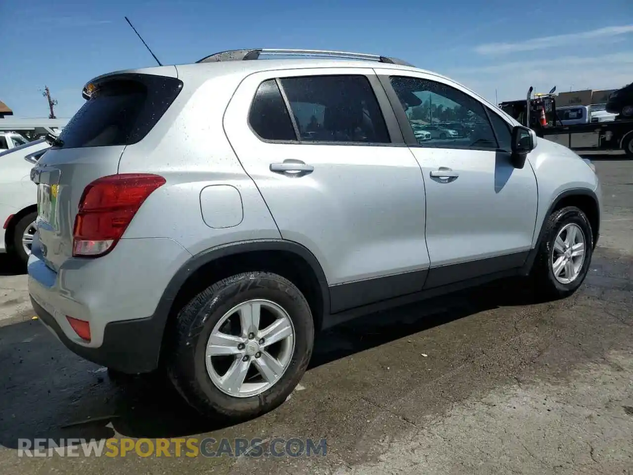 3 Photograph of a damaged car KL7CJPSB2MB330750 CHEVROLET TRAX 2021
