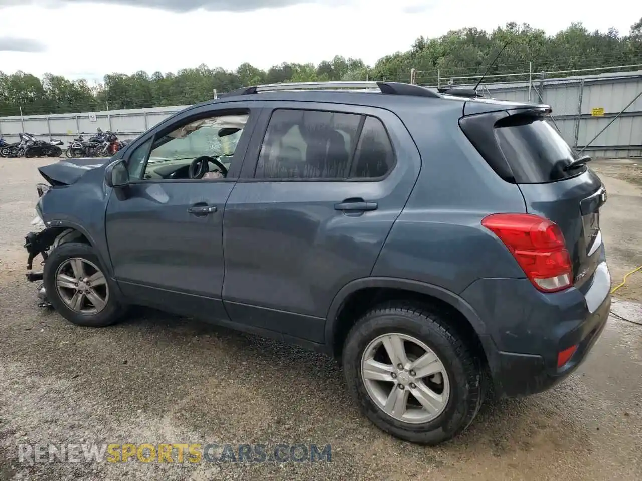 2 Photograph of a damaged car KL7CJPSB3MB308806 CHEVROLET TRAX 2021