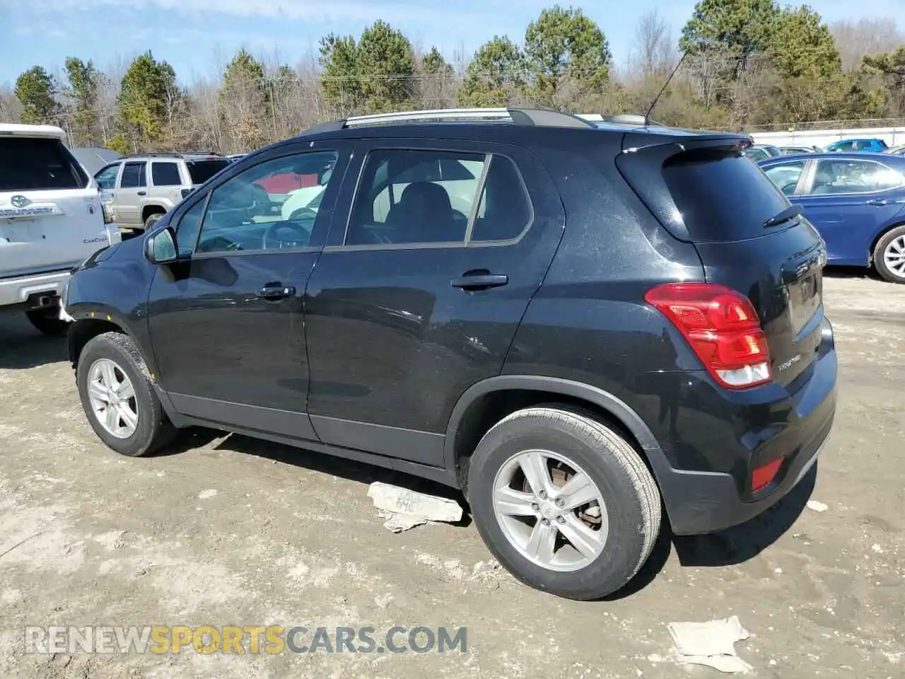 2 Photograph of a damaged car KL7CJPSB3MB321717 CHEVROLET TRAX 2021