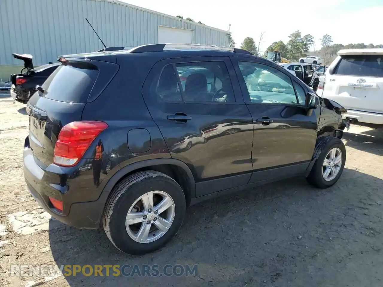 3 Photograph of a damaged car KL7CJPSB3MB321717 CHEVROLET TRAX 2021