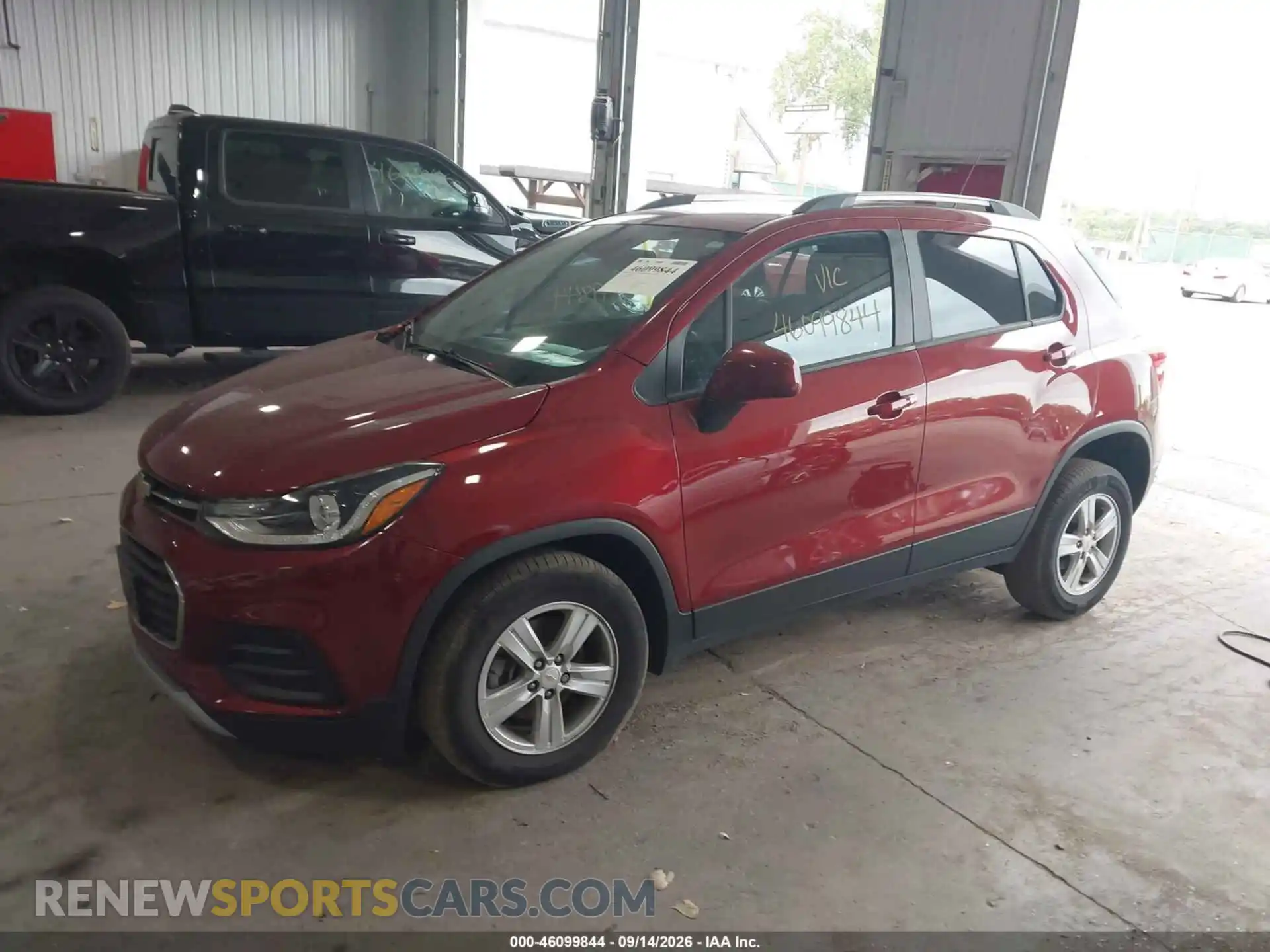 2 Photograph of a damaged car KL7CJPSB5MB318267 CHEVROLET TRAX 2021