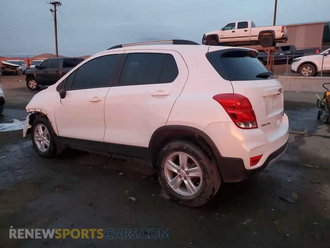 2 Photograph of a damaged car KL7CJPSB5MB351043 CHEVROLET TRAX 2021