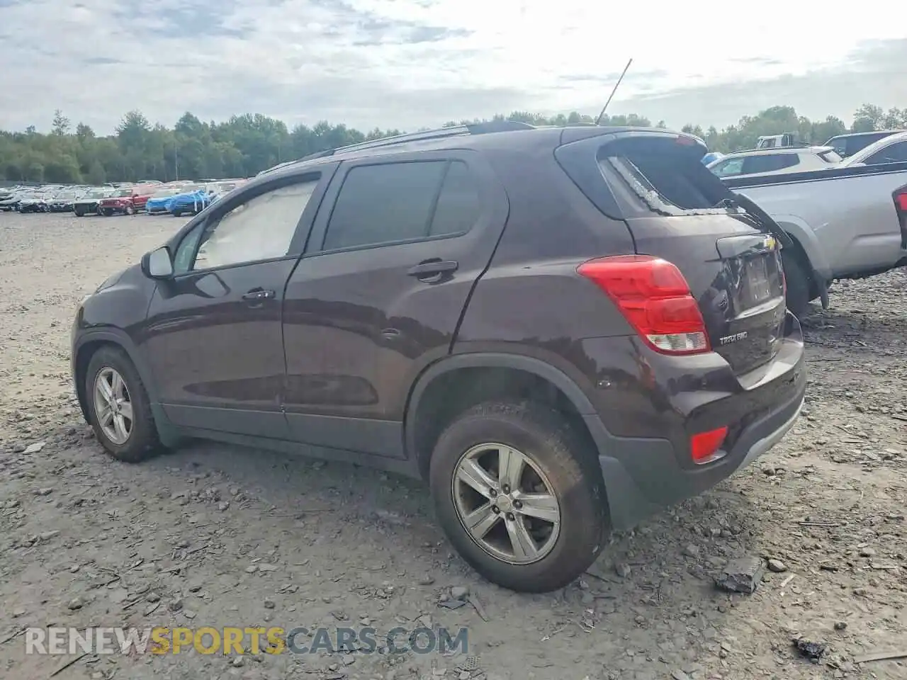 2 Photograph of a damaged car KL7CJPSB6MB337894 CHEVROLET TRAX 2021