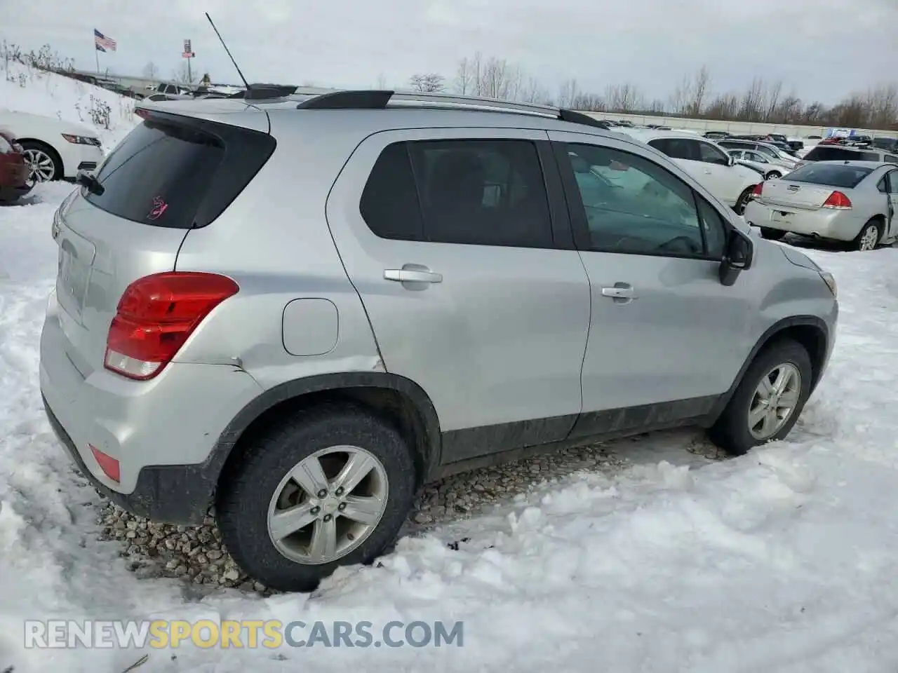 3 Photograph of a damaged car KL7CJPSB8MB306811 CHEVROLET TRAX 2021