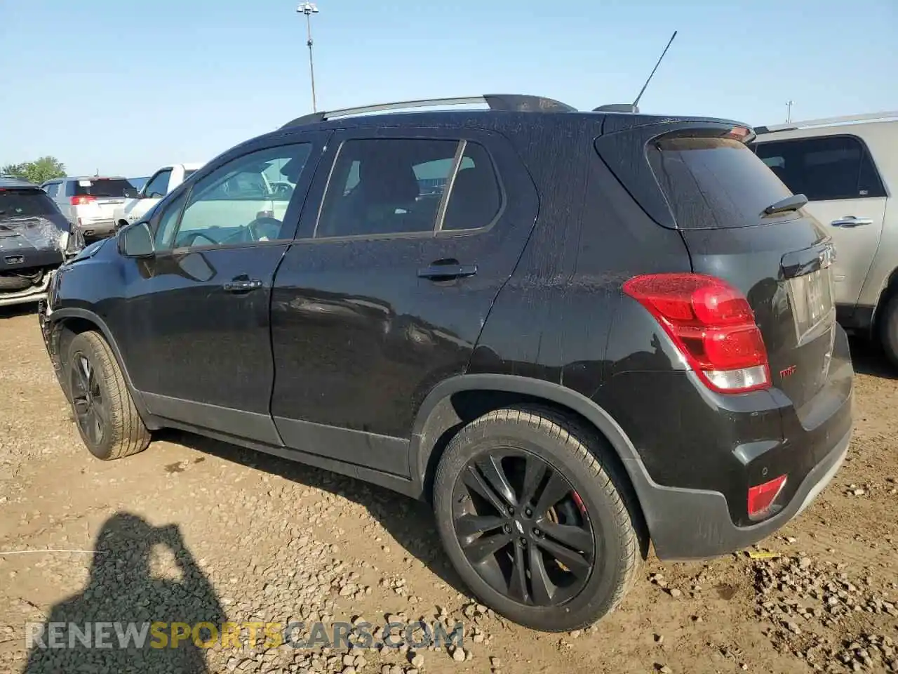 2 Photograph of a damaged car KL7CJPSB8MB333961 CHEVROLET TRAX 2021