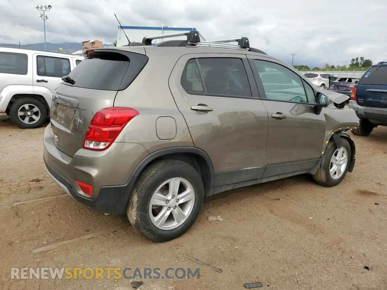 3 Photograph of a damaged car KL7CJPSB8MB335466 CHEVROLET TRAX 2021