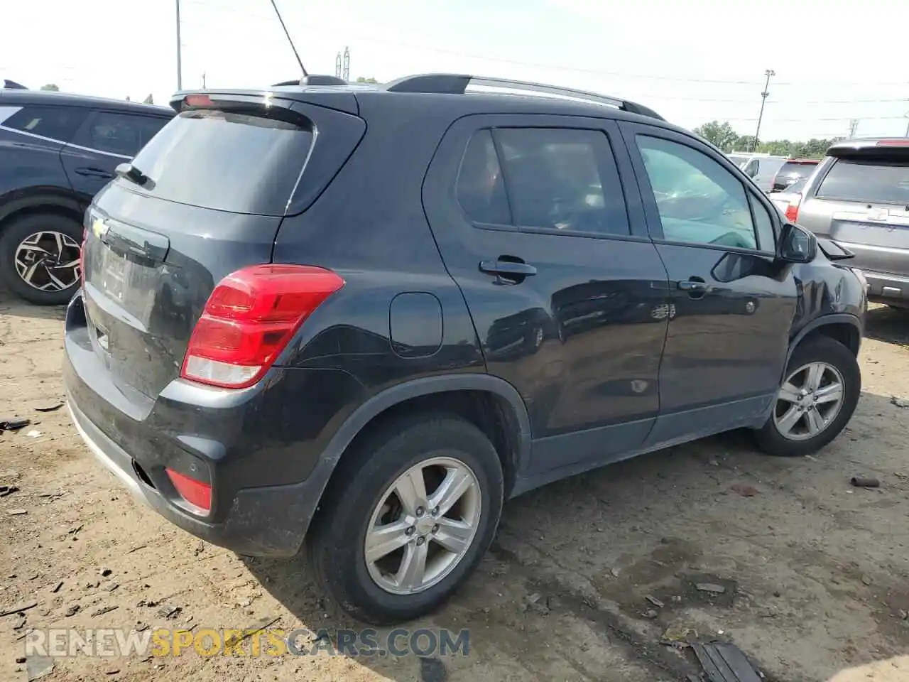 3 Photograph of a damaged car KL7CJPSB8MB346936 CHEVROLET TRAX 2021