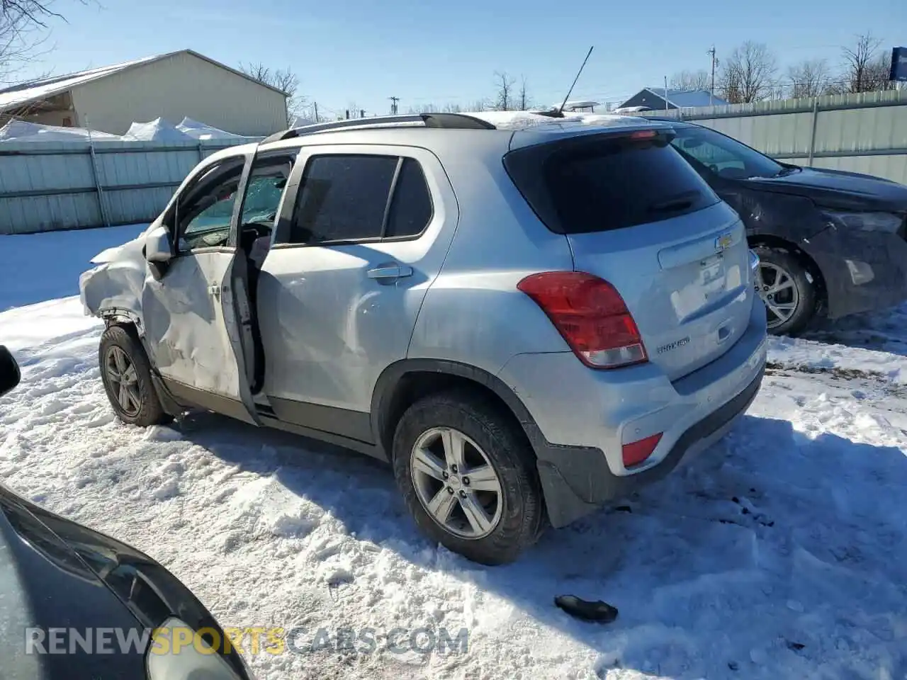 2 Photograph of a damaged car KL7CJPSB9MB308549 CHEVROLET TRAX 2021