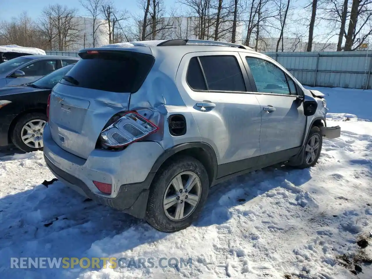 3 Photograph of a damaged car KL7CJPSB9MB308549 CHEVROLET TRAX 2021