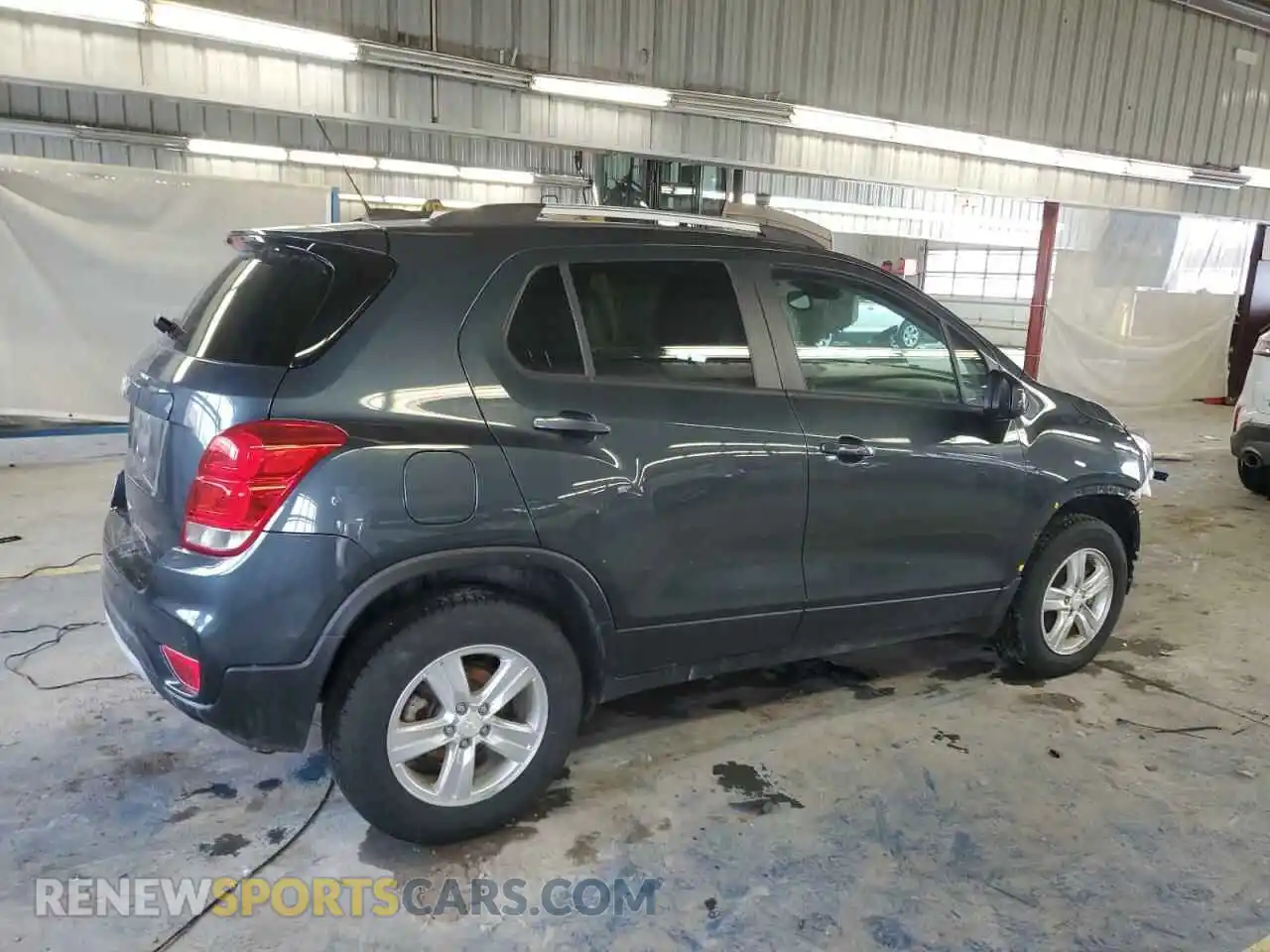3 Photograph of a damaged car KL7CJPSBXMB352737 CHEVROLET TRAX 2021