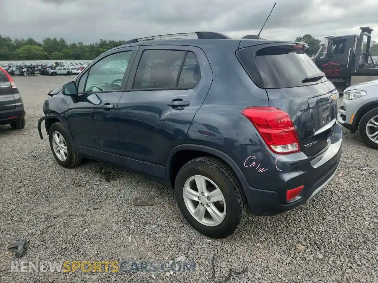 2 Photograph of a damaged car KL7CJPSBXMB359011 CHEVROLET TRAX 2021