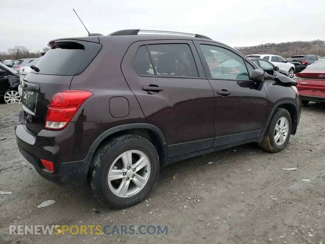 3 Фотография поврежденного автомобиля KL7CJPSM1MB374725 CHEVROLET TRAX 2021