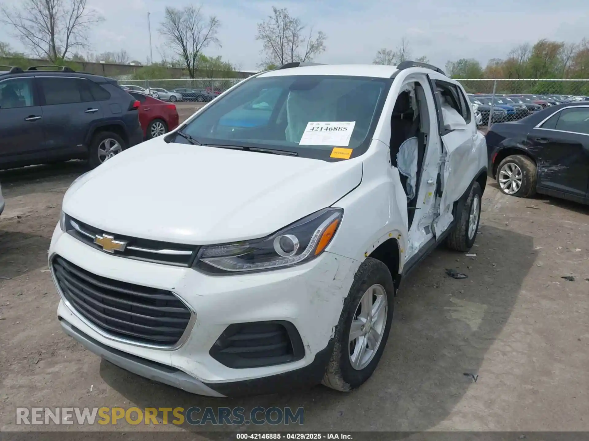 2 Фотография поврежденного автомобиля KL7CJPSM5MB369530 CHEVROLET TRAX 2021