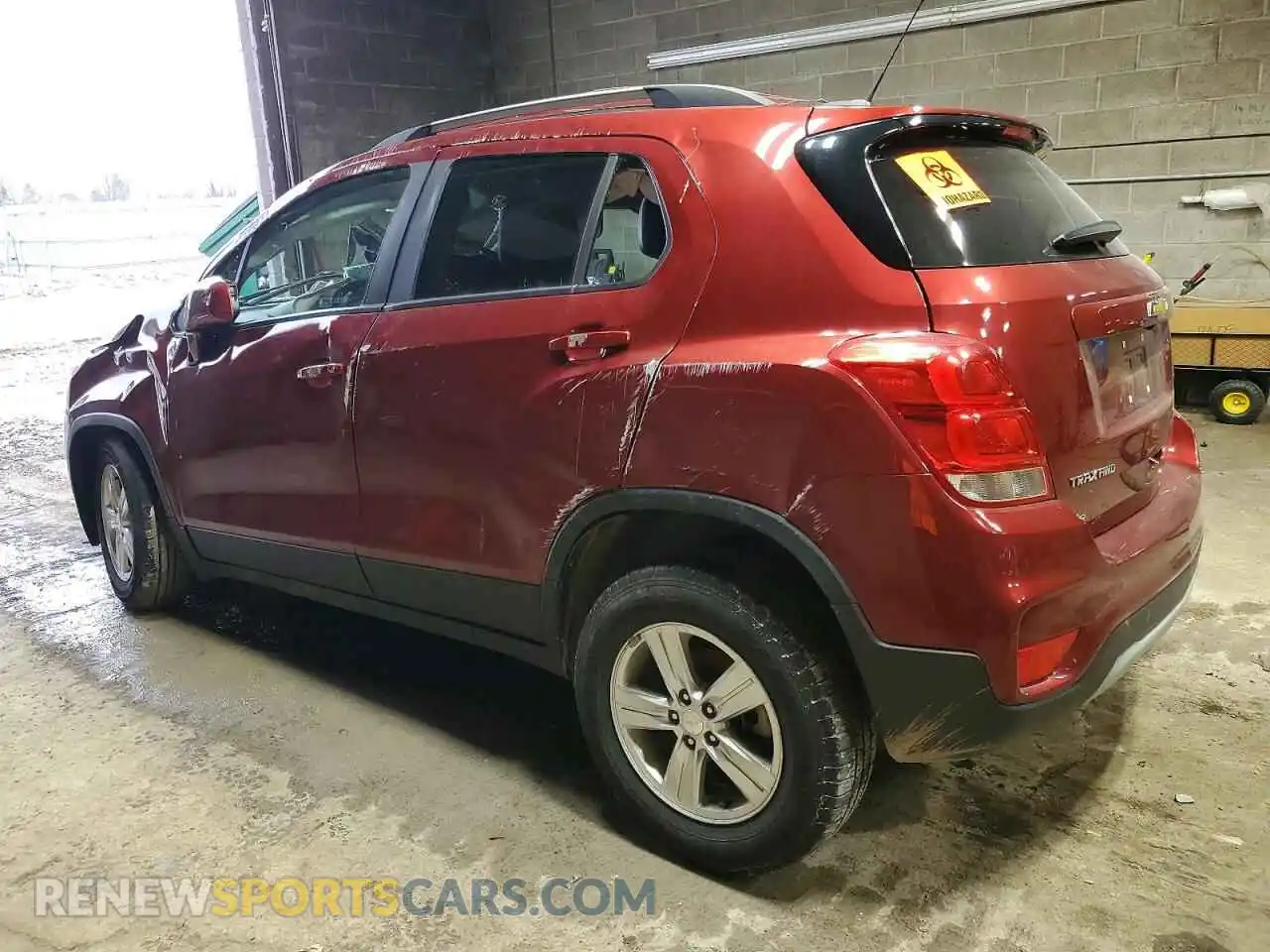 2 Фотография поврежденного автомобиля KL7CJPSM8MB364287 CHEVROLET TRAX 2021