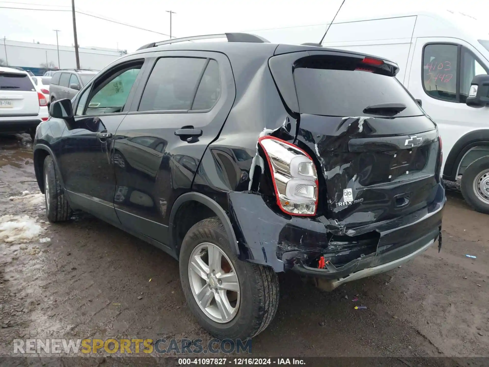 3 Photograph of a damaged car KL7CJPSMXMB366784 CHEVROLET TRAX 2021