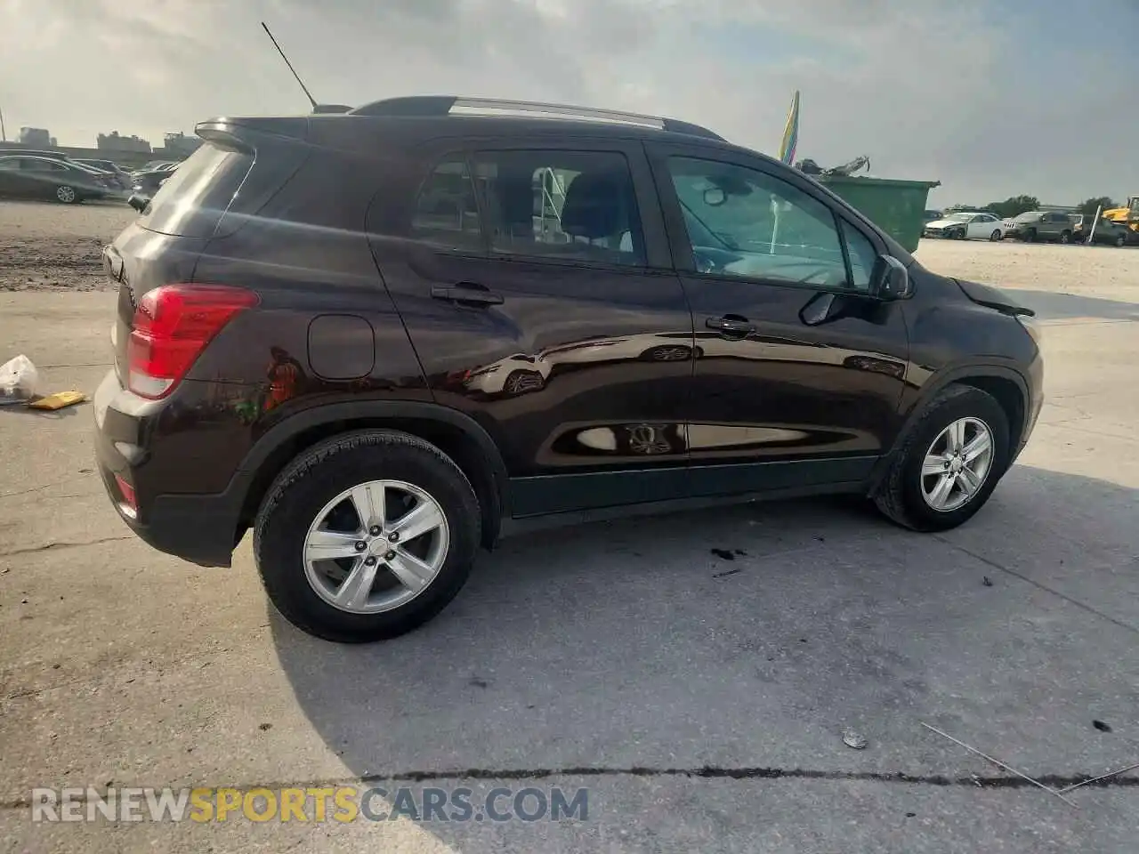 3 Photograph of a damaged car KL7CJLSM1NB568097 CHEVROLET TRAX 2022