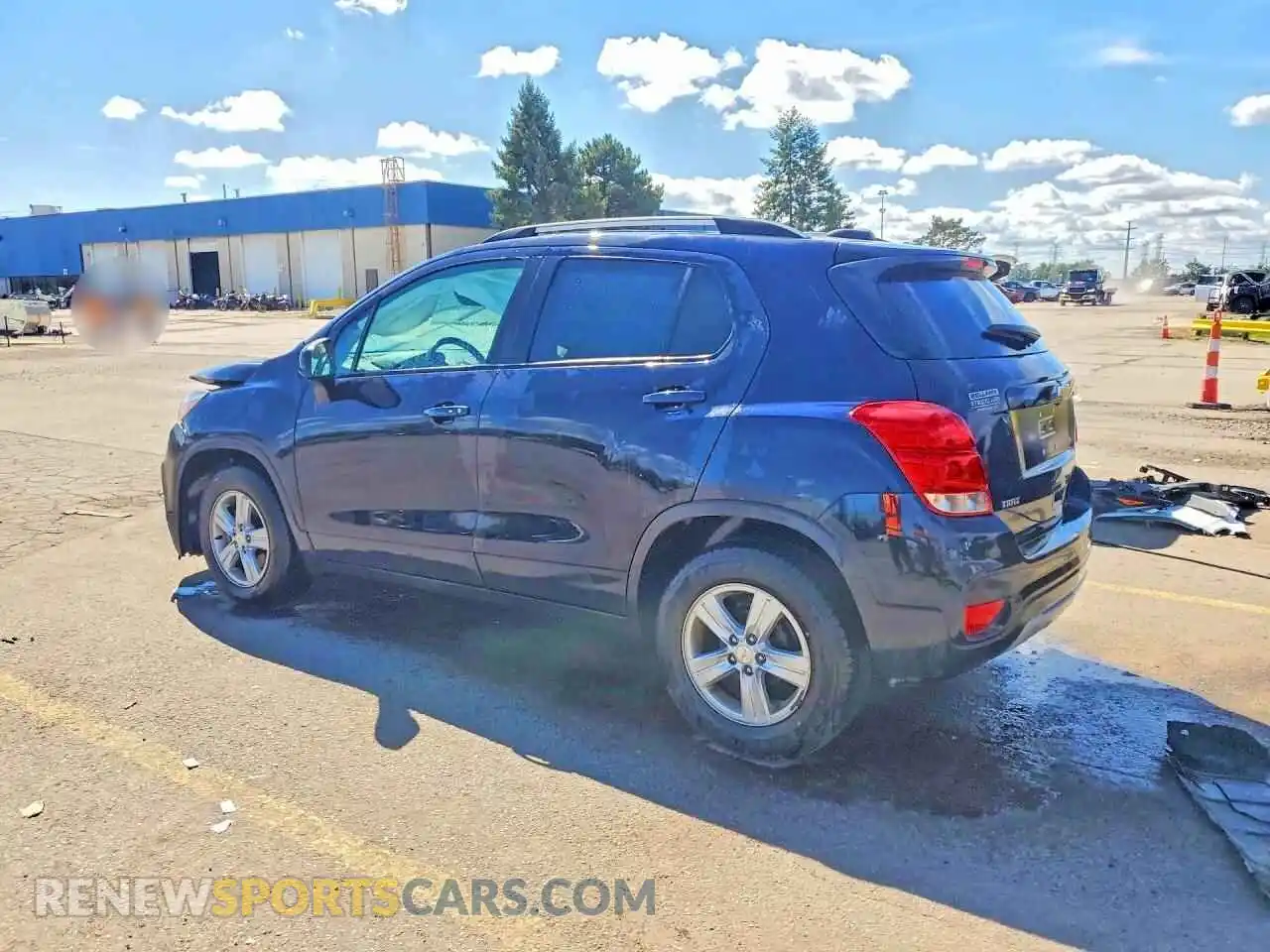 2 Photograph of a damaged car KL7CJLSM5NB513670 CHEVROLET TRAX 2022