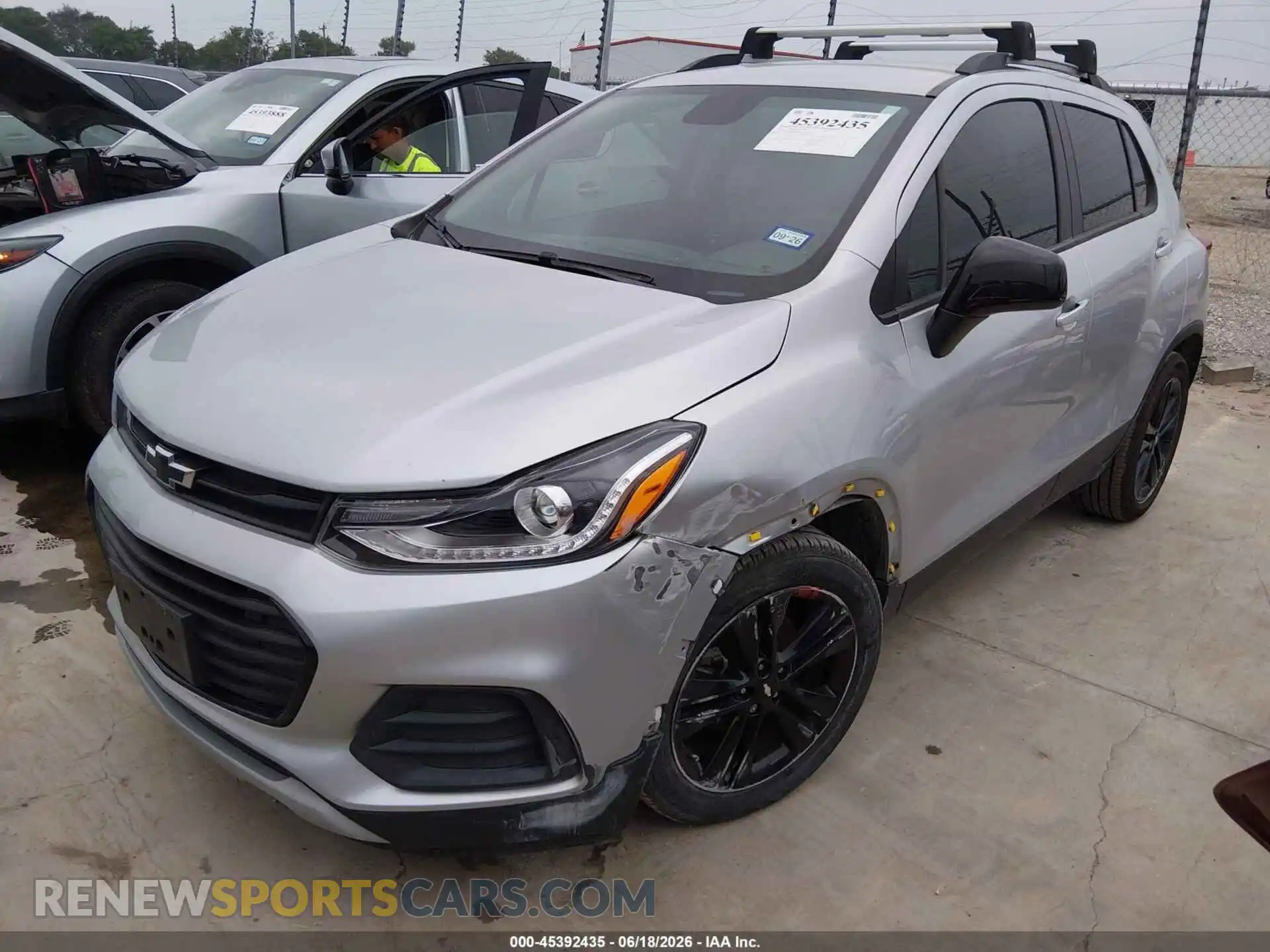 2 fotografías del automóvil dañado KL7CJLSM8NB509130 CHEVROLET TRAX 2022