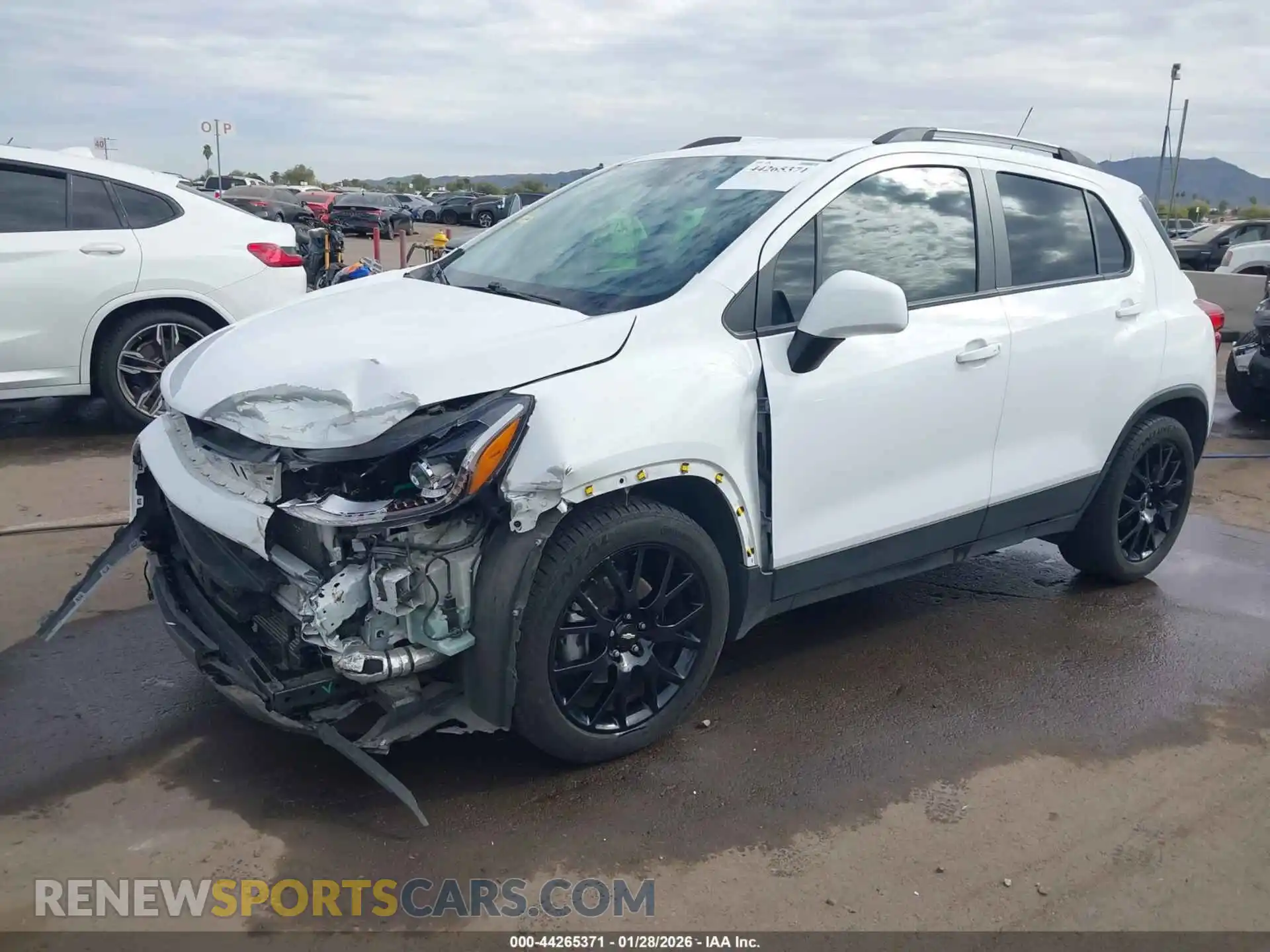 2 fotografías del automóvil dañado KL7CJLSM8NB512741 CHEVROLET TRAX 2022
