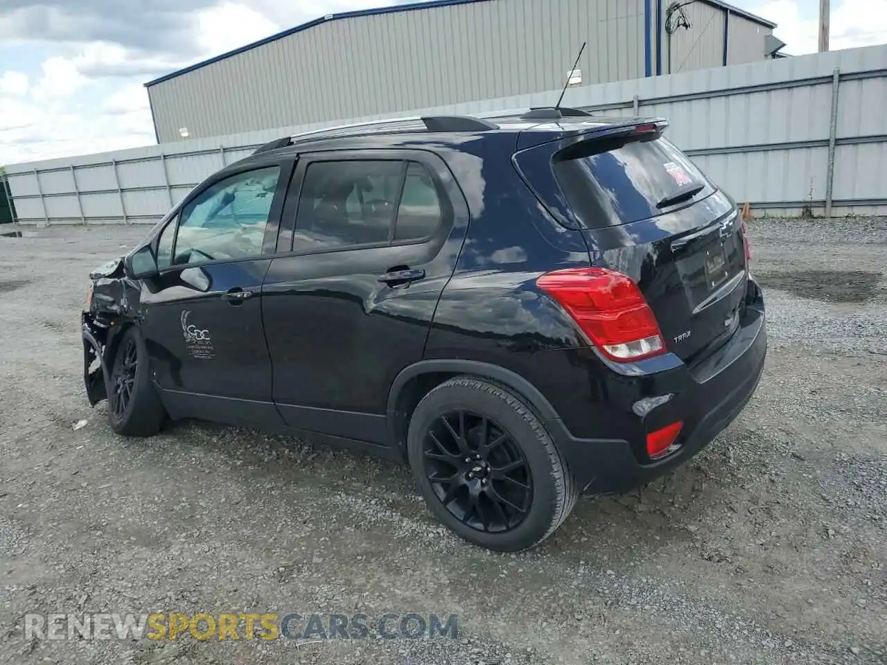 2 Photograph of a damaged car KL7CJLSM8NB529166 CHEVROLET TRAX 2022