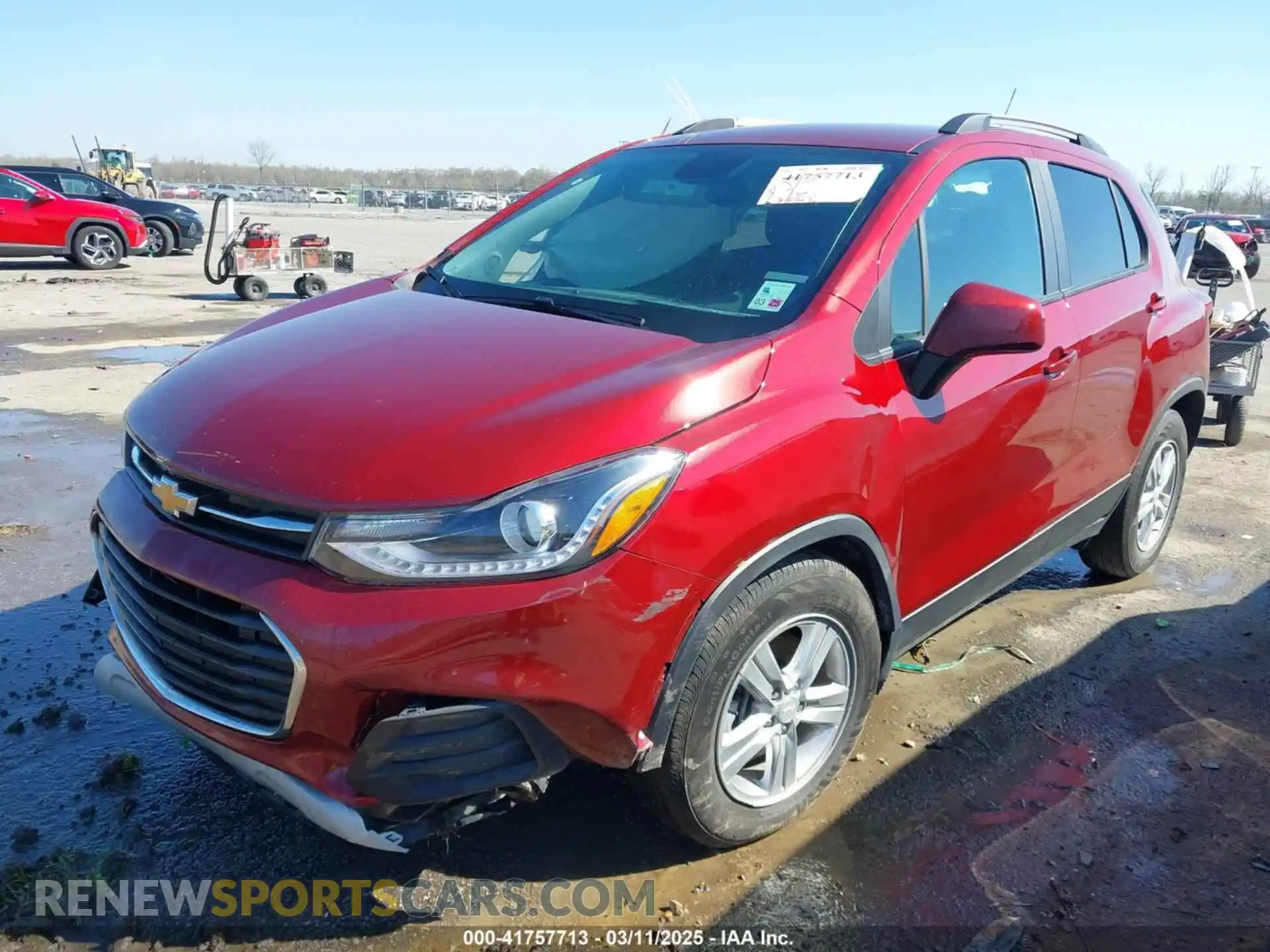 2 Photograph of a damaged car KL7CJLSM9NB568820 CHEVROLET TRAX 2022