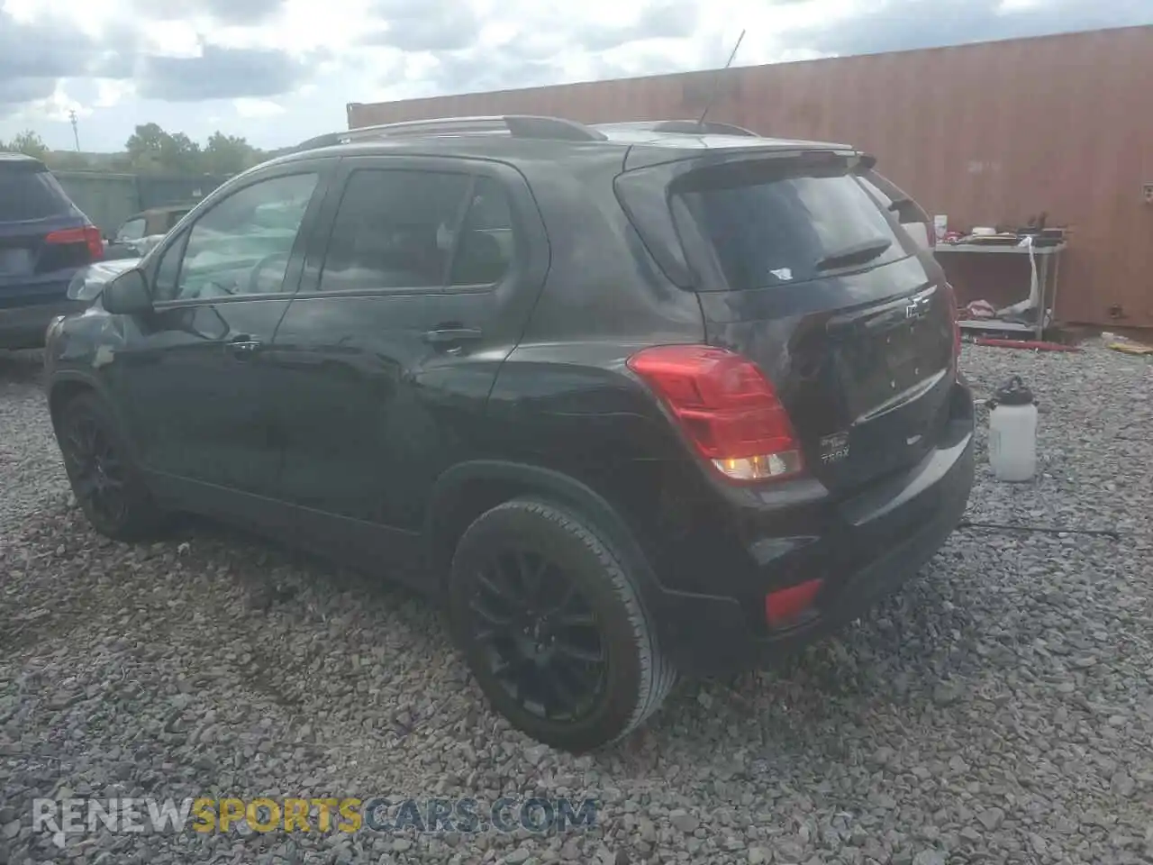 2 Photograph of a damaged car KL7CJLSMXNB563609 CHEVROLET TRAX 2022