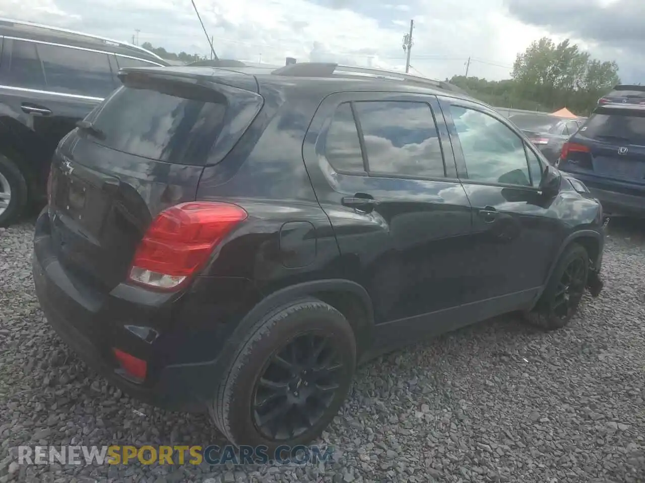 3 Photograph of a damaged car KL7CJLSMXNB563609 CHEVROLET TRAX 2022