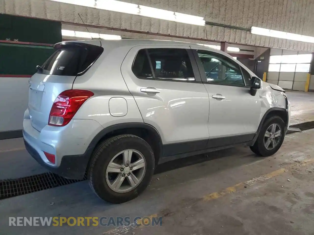 3 Photograph of a damaged car KL7CJNSM0NB545597 CHEVROLET TRAX 2022
