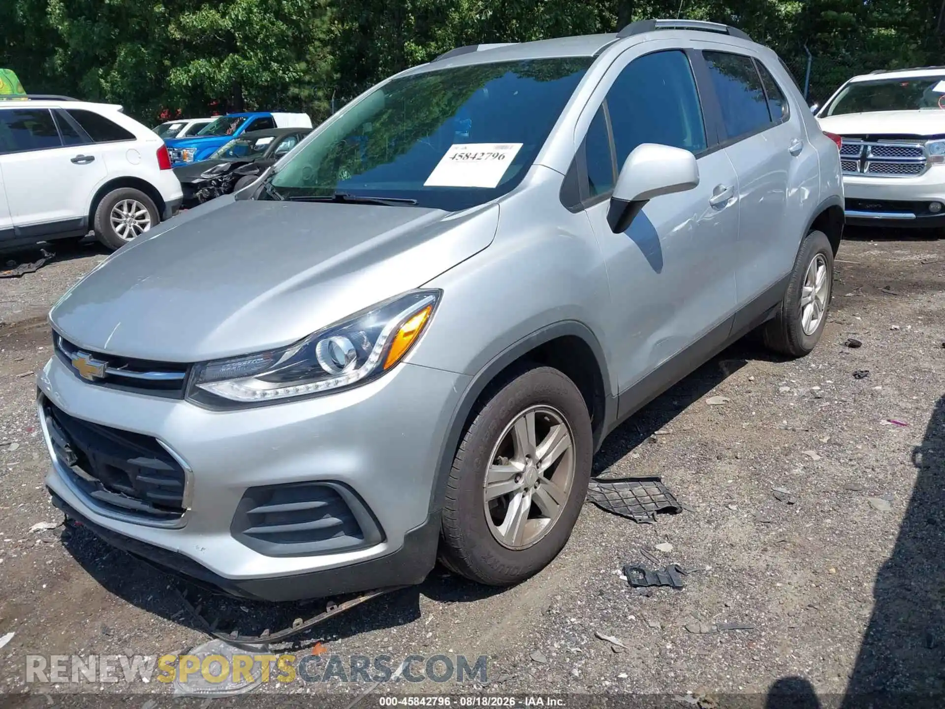 2 Photograph of a damaged car KL7CJPSM0NB537799 CHEVROLET TRAX 2022