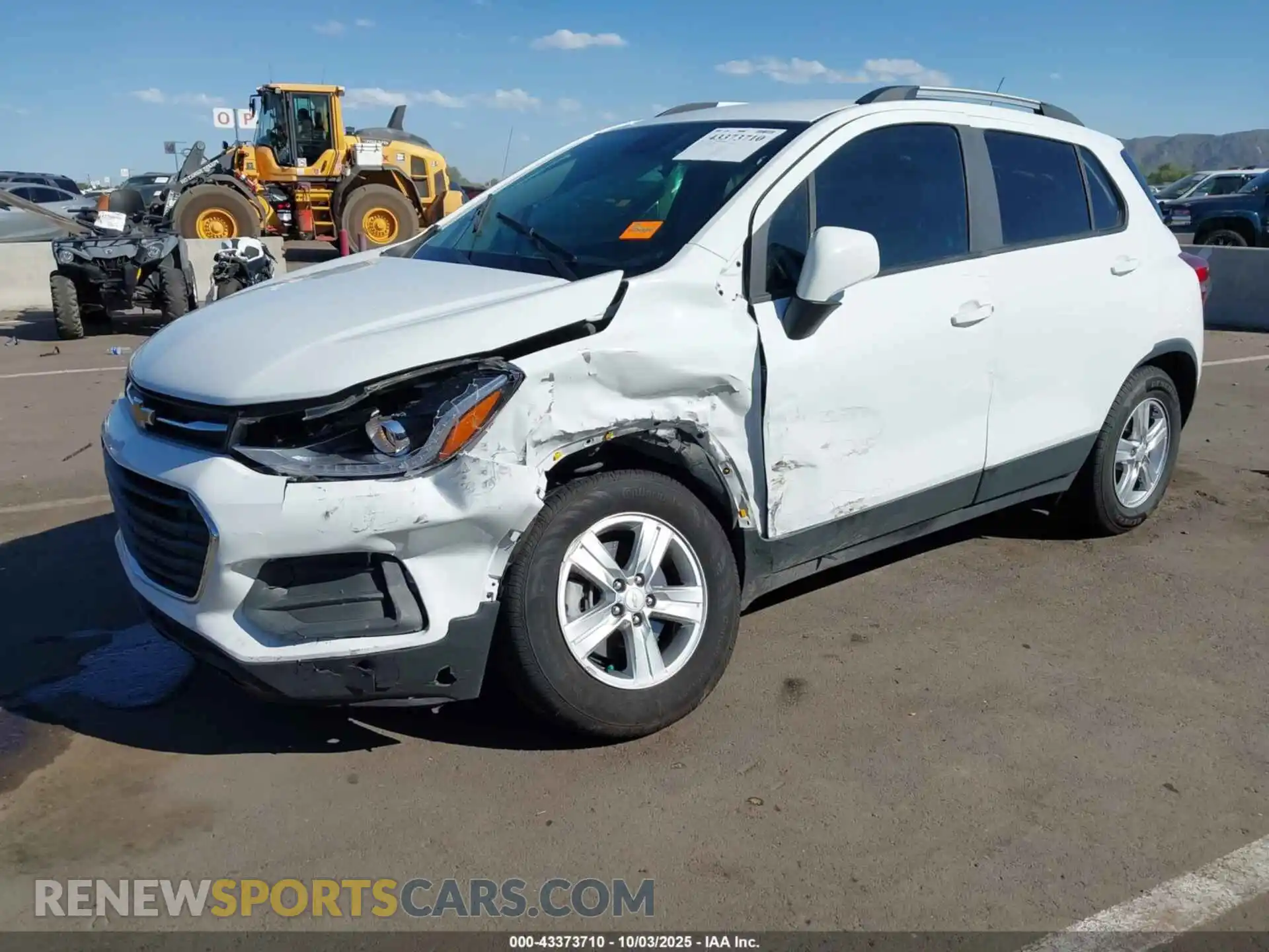 2 Photograph of a damaged car KL7CJPSM1NB512698 CHEVROLET TRAX 2022