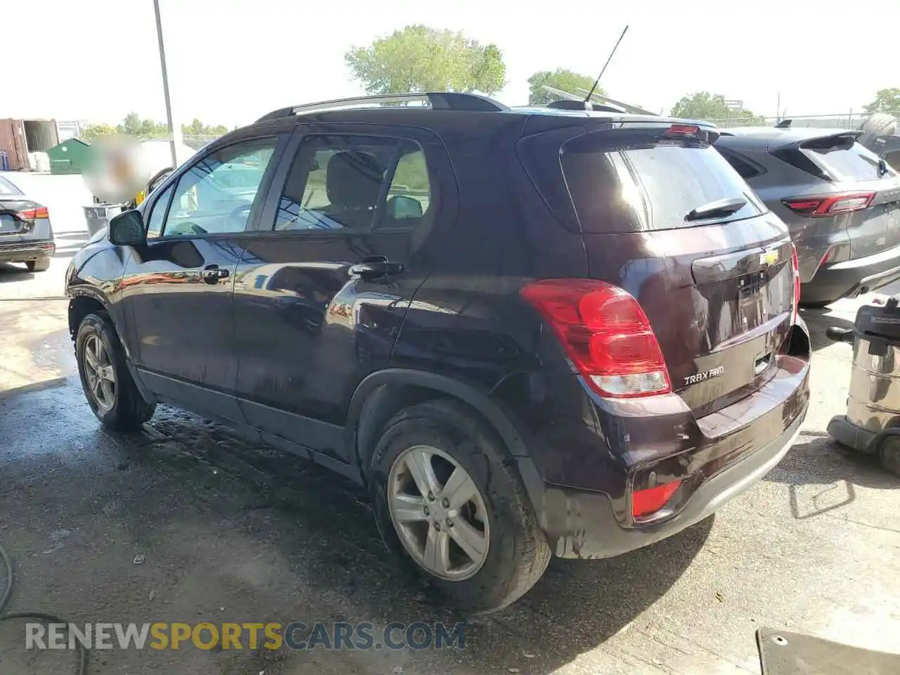 2 Photograph of a damaged car KL7CJPSM2NB540915 CHEVROLET TRAX 2022