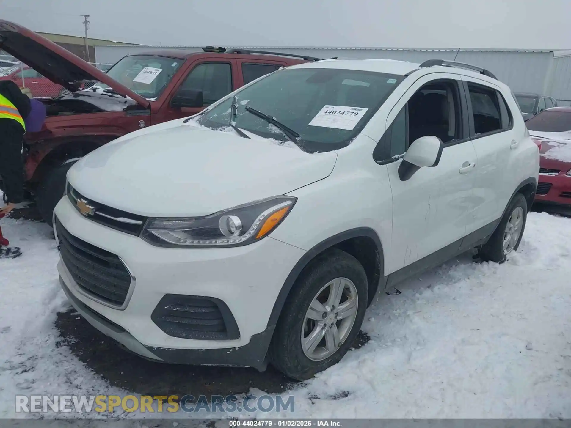 2 Photograph of a damaged car KL7CJPSM2NB563336 CHEVROLET TRAX 2022