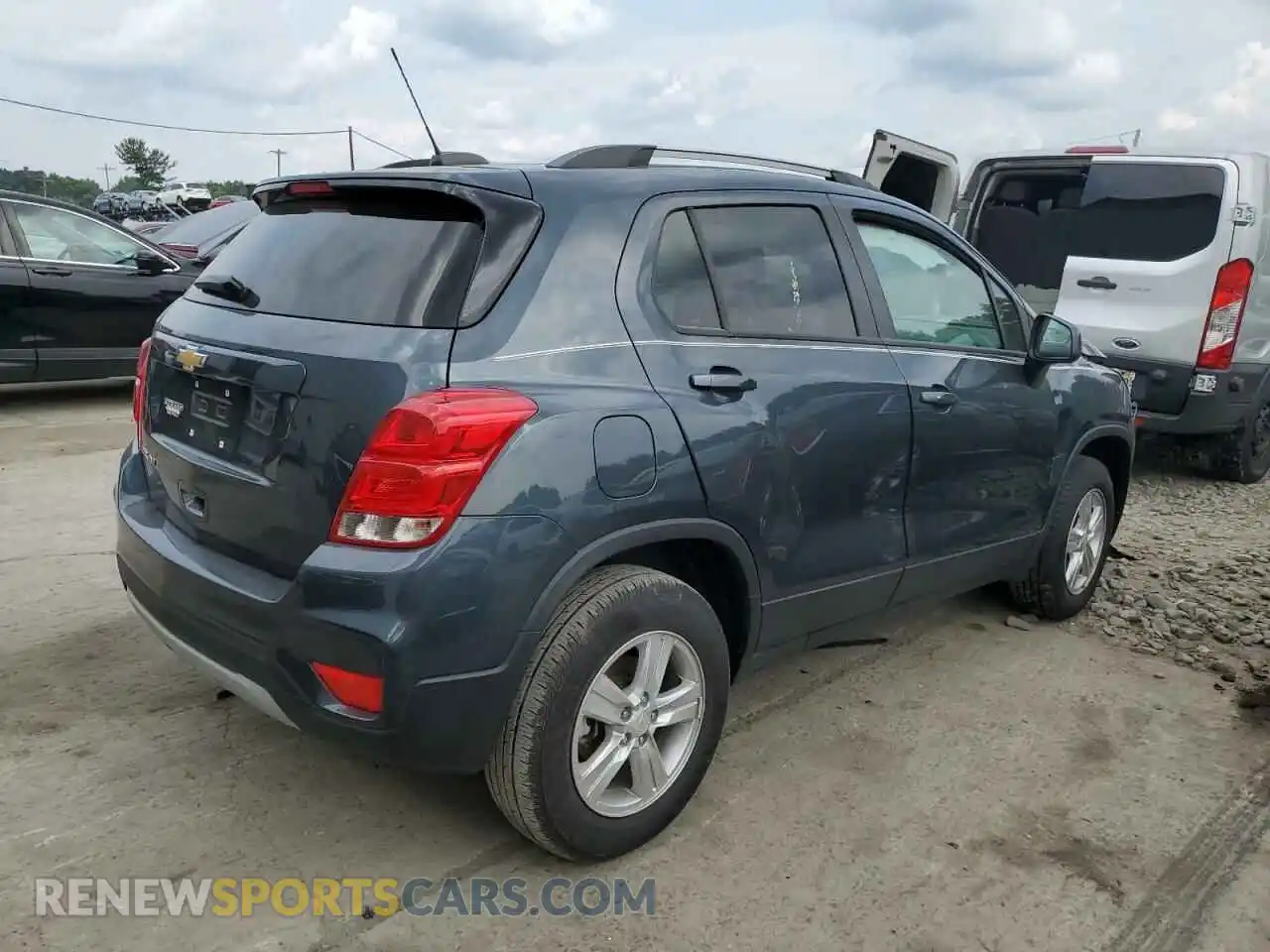 3 fotografías del automóvil dañado KL7CJPSM3NB540129 CHEVROLET TRAX 2022