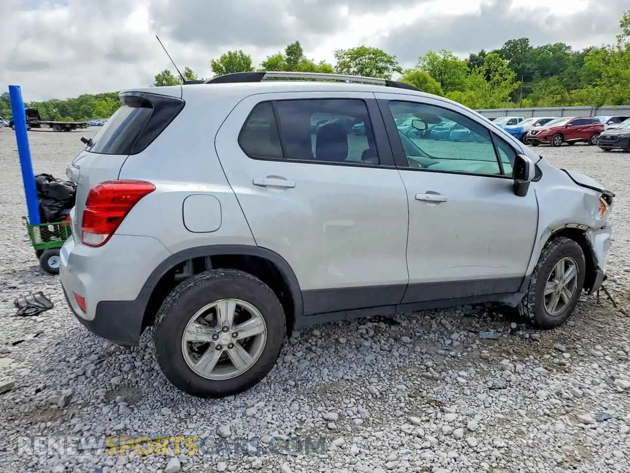 3 Photograph of a damaged car KL7CJPSM3NB558940 CHEVROLET TRAX 2022