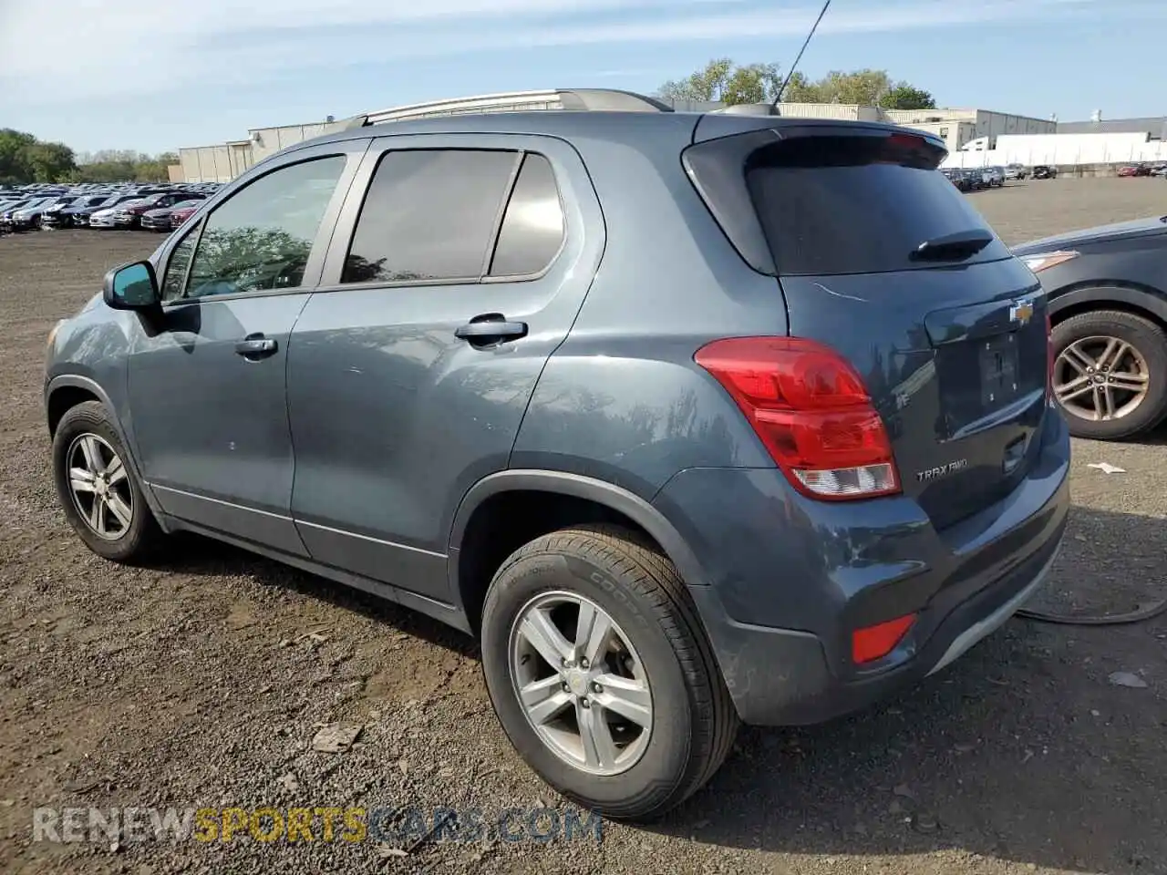 2 Photograph of a damaged car KL7CJPSM3NB559246 CHEVROLET TRAX 2022