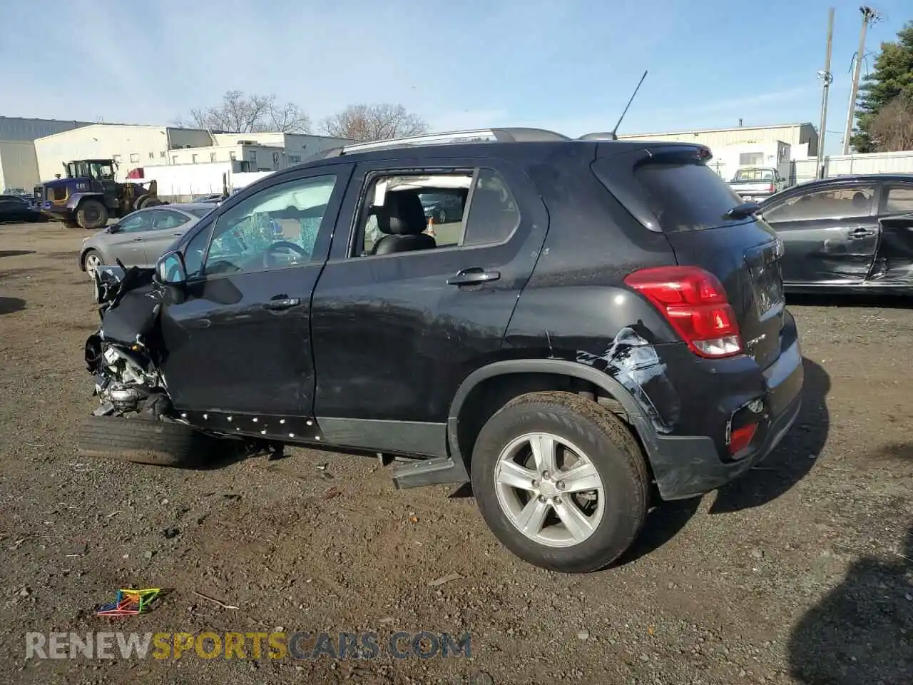 2 Photograph of a damaged car KL7CJPSM4NB569476 CHEVROLET TRAX 2022