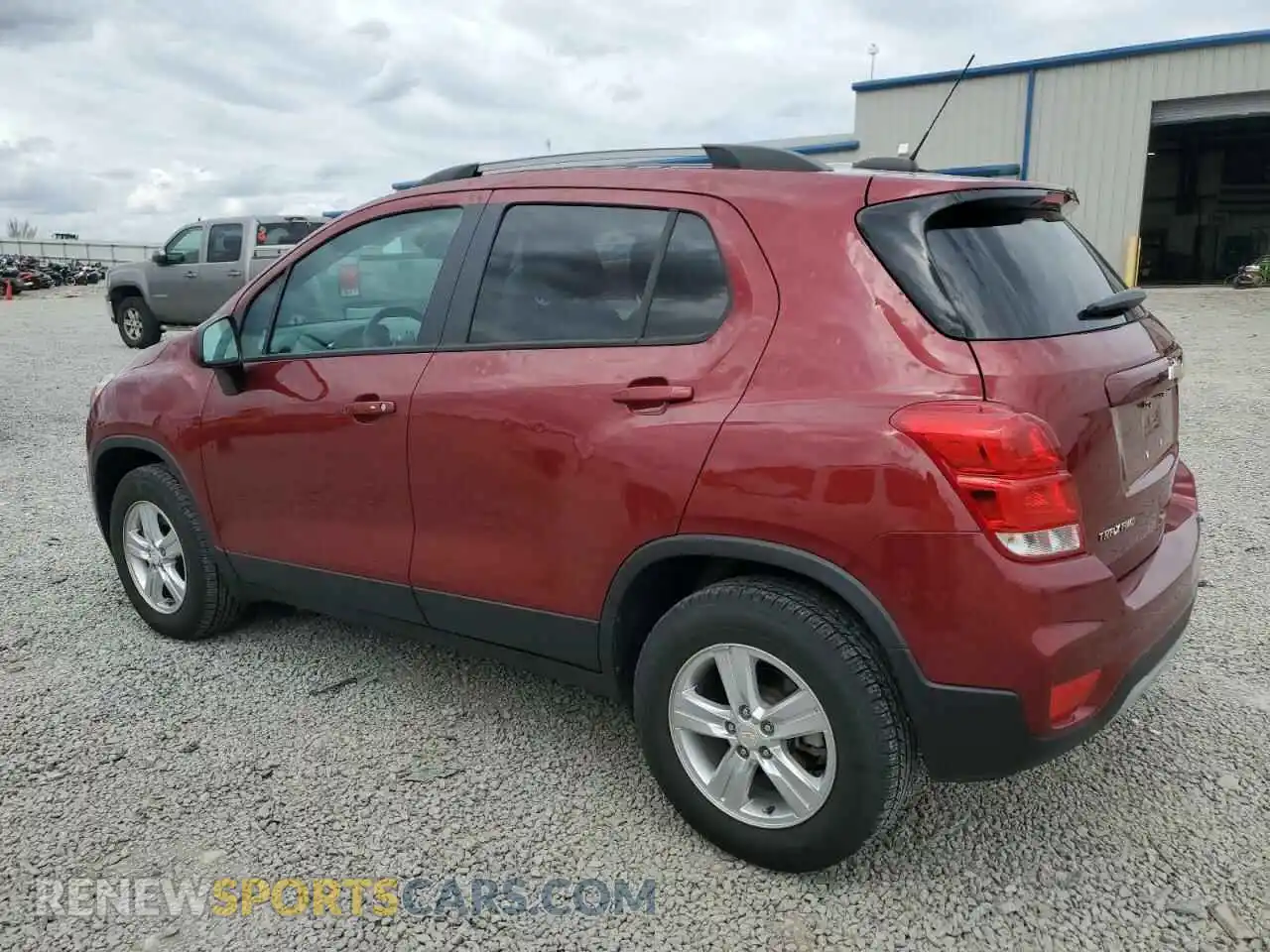 2 Photograph of a damaged car KL7CJPSM5NB513577 CHEVROLET TRAX 2022