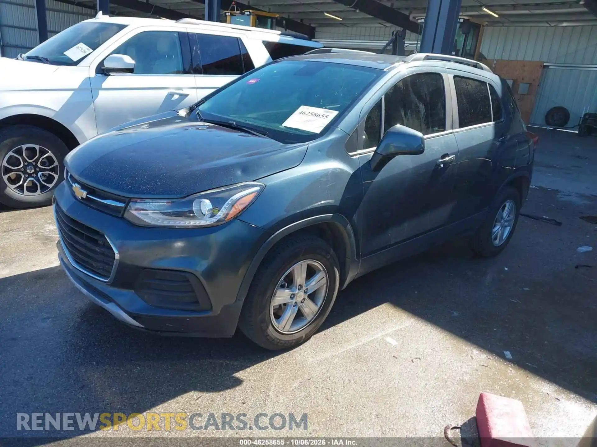 2 fotografías del automóvil dañado KL7CJPSM5NB561077 CHEVROLET TRAX 2022